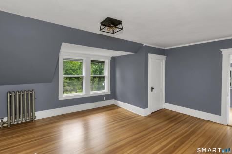 320 Mapleton Avenue Suffield CT 06078