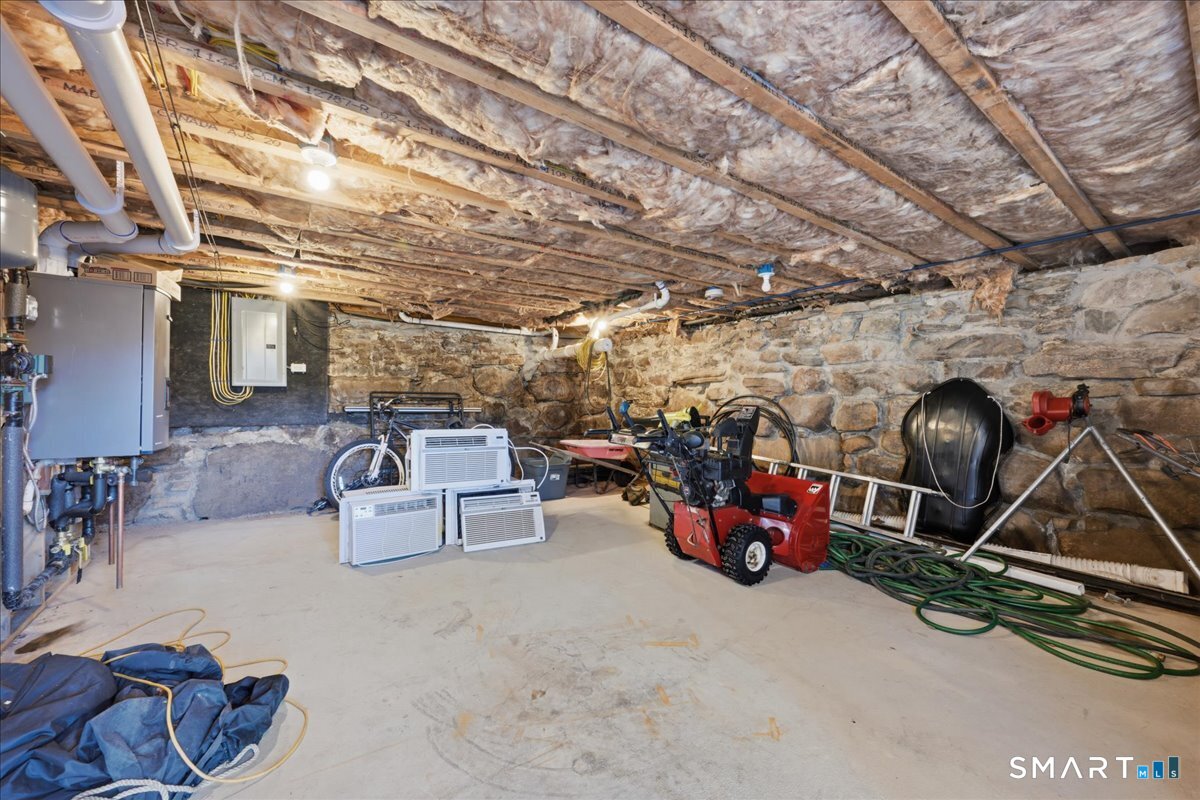 1920 Center Groton Road Ledyard CT 06339