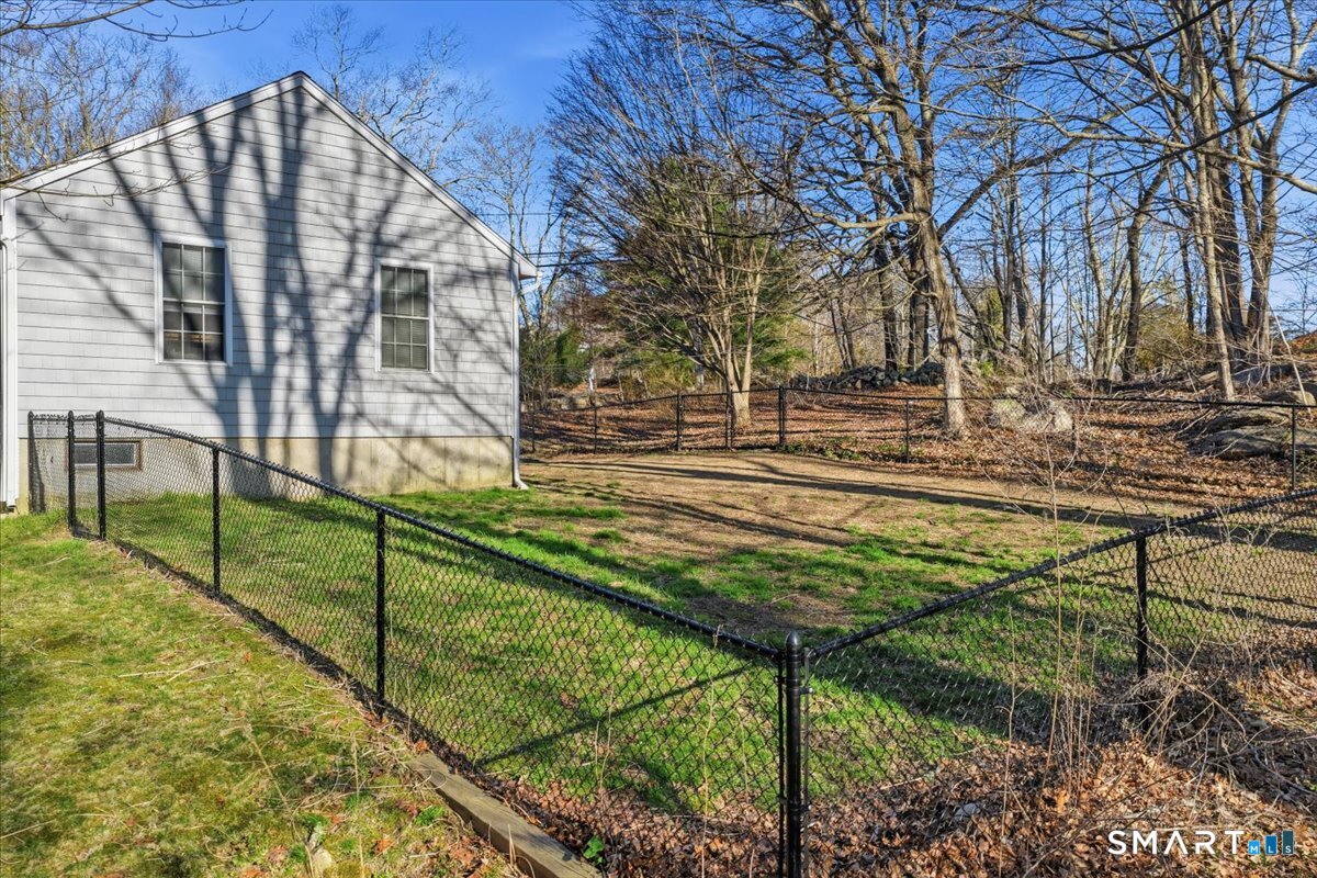 1920 Center Groton Road Ledyard CT 06339
