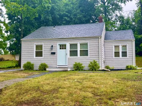 11 Elmhurst Circle West Hartford CT 06110