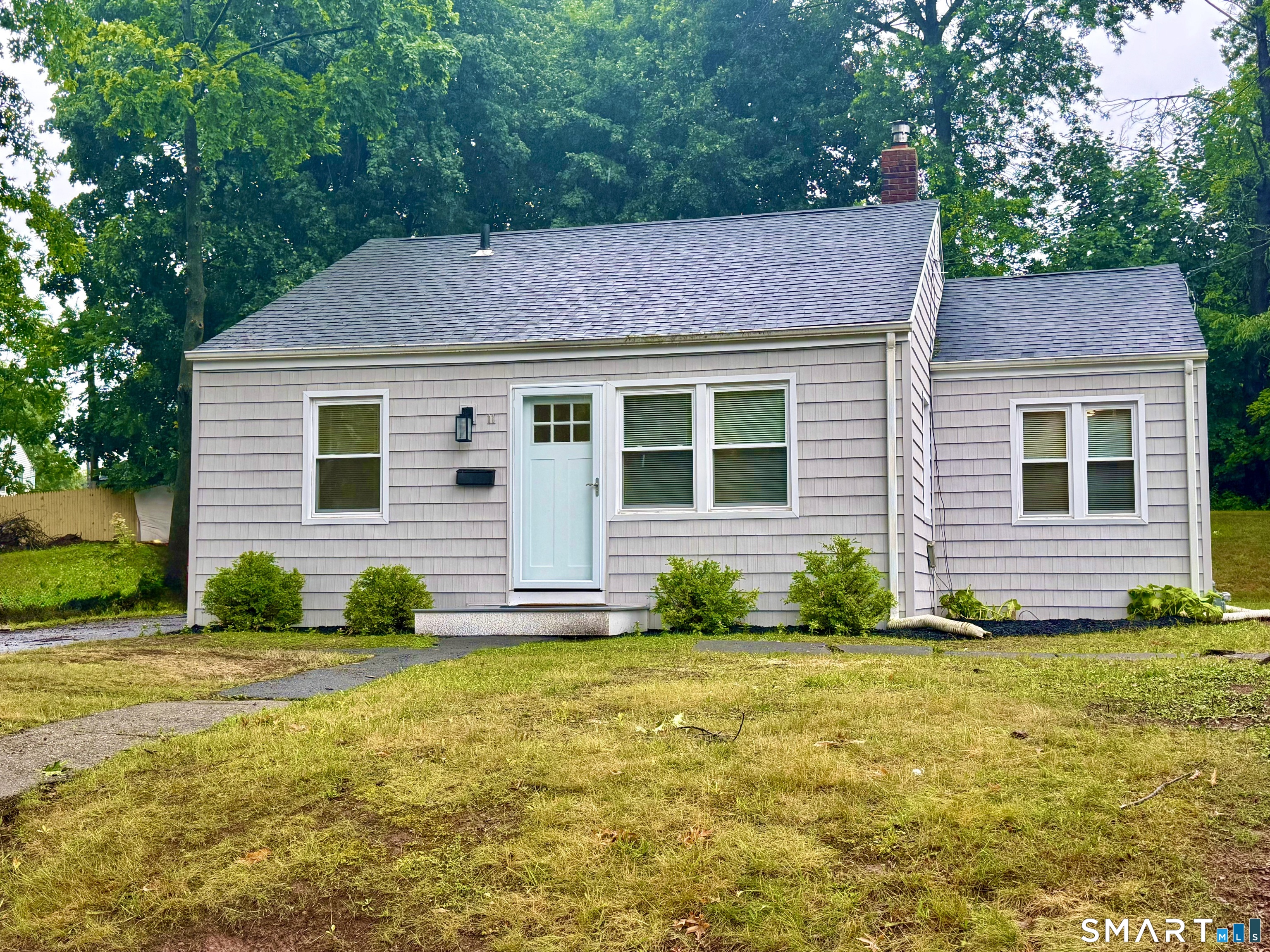 11 Elmhurst Circle West Hartford CT 06110