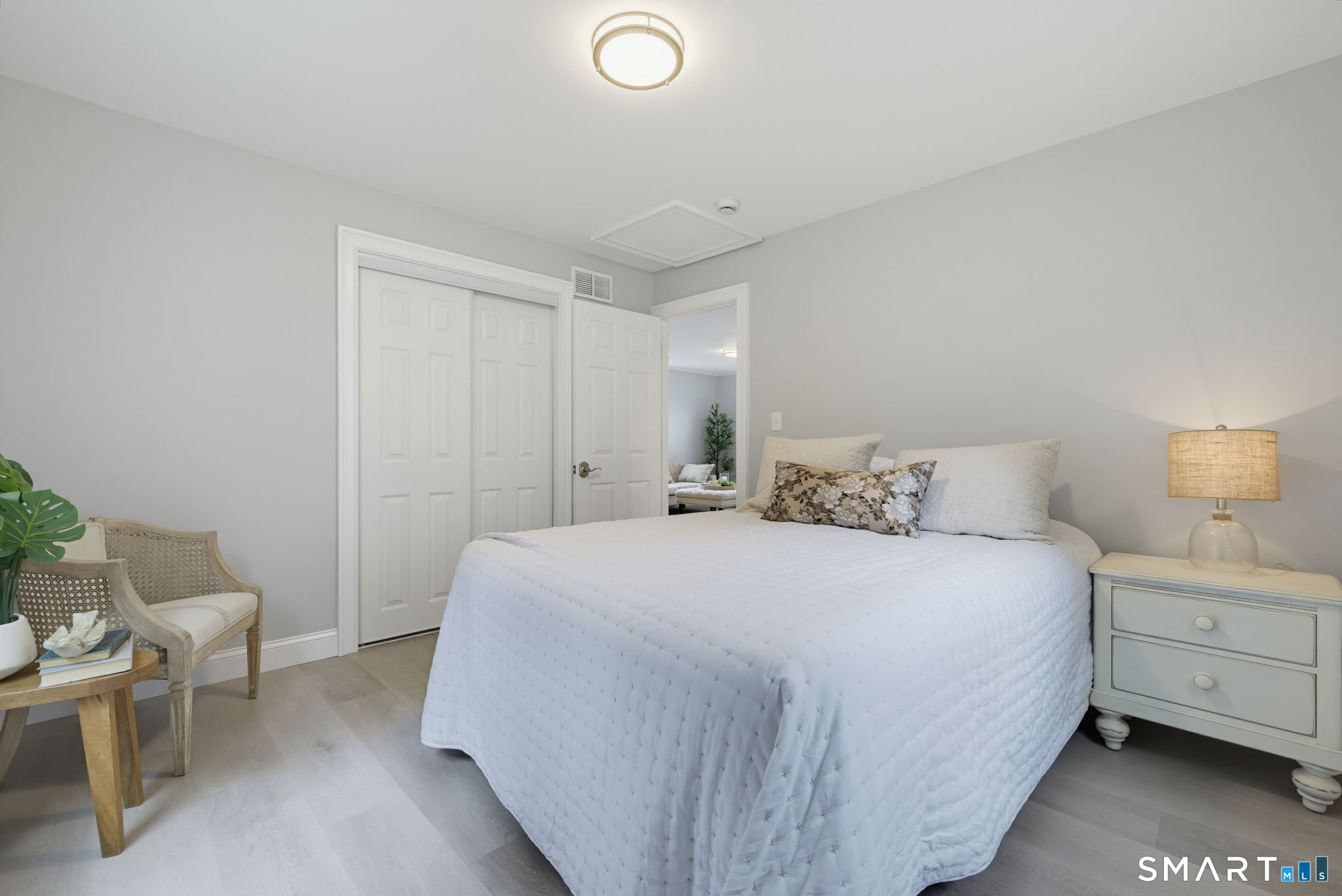 11 Elmhurst Circle West Hartford CT 06110