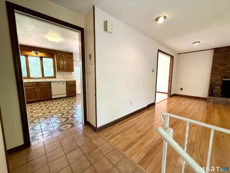 75 Masna Place Stratford CT 06614