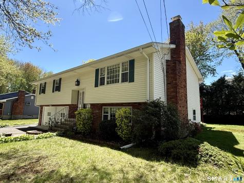 75 Masna Place Stratford CT 06614