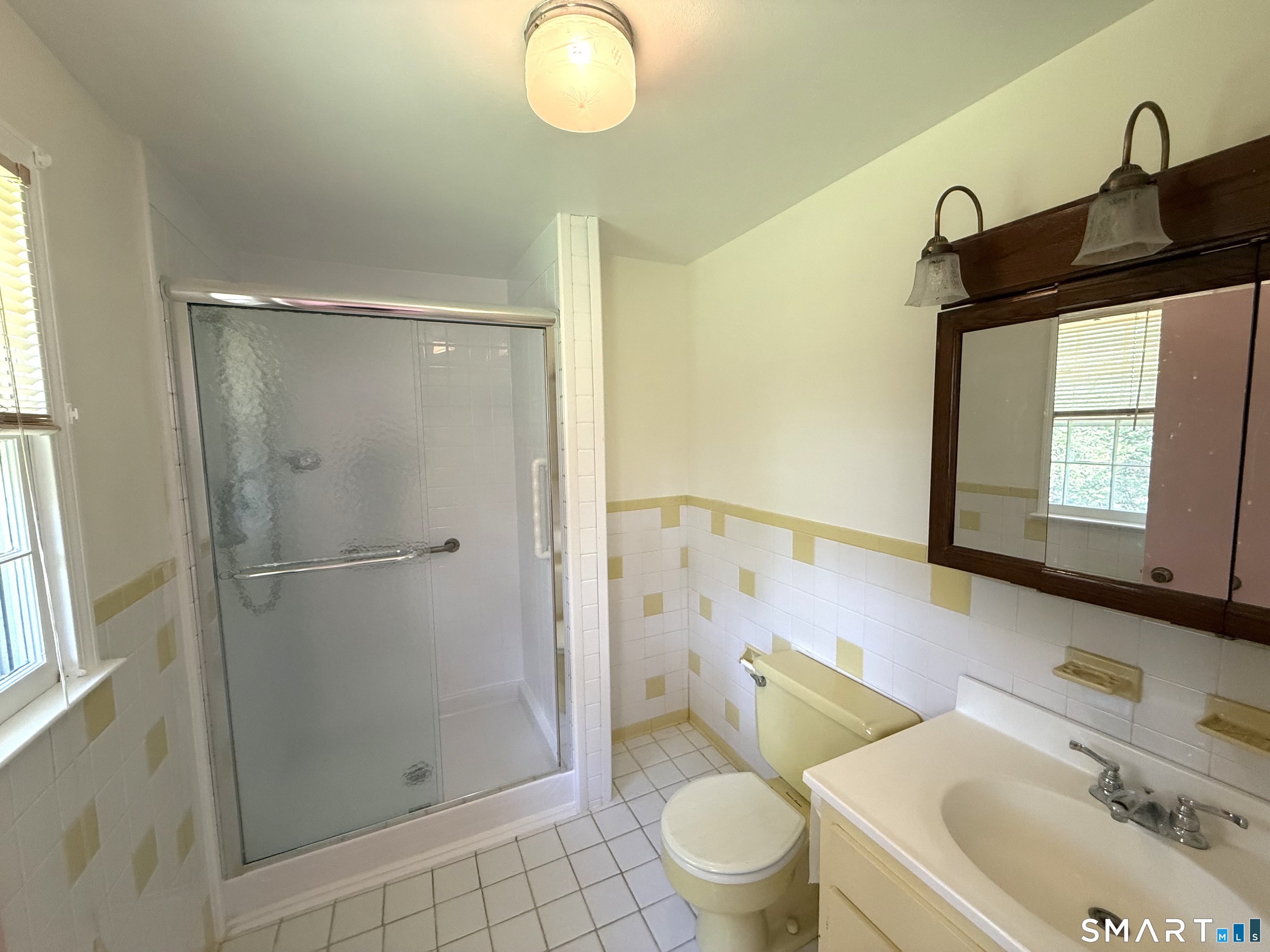 75 Masna Place Stratford CT 06614