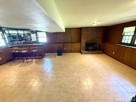 75 Masna Place Stratford CT 06614