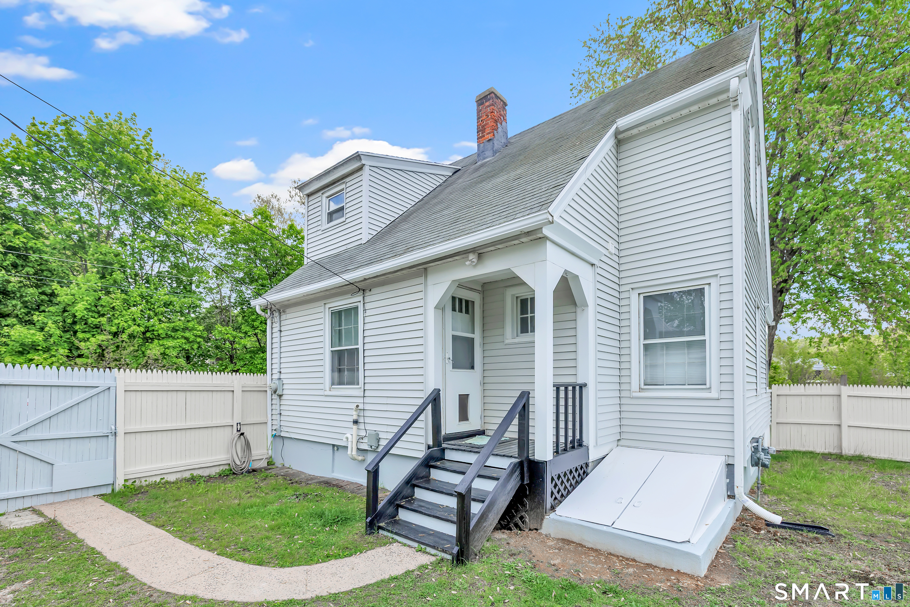106 Brookdale Lane Waterbury CT 06705