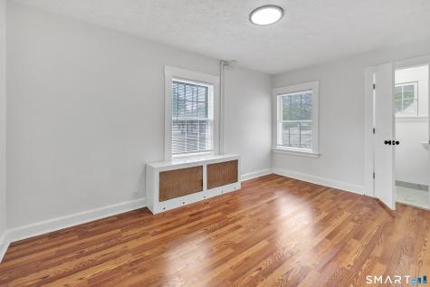 106 Brookdale Lane Waterbury CT 06705