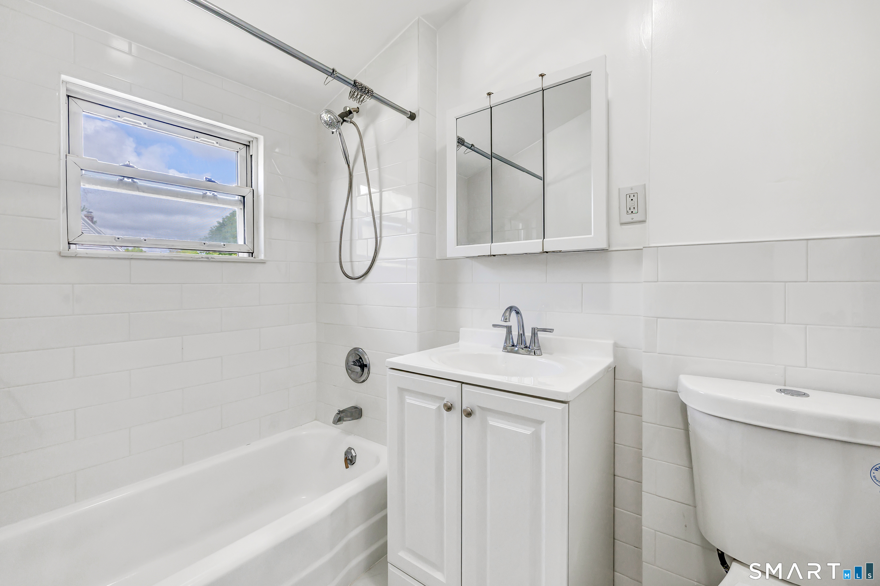 106 Brookdale Lane Waterbury CT 06705