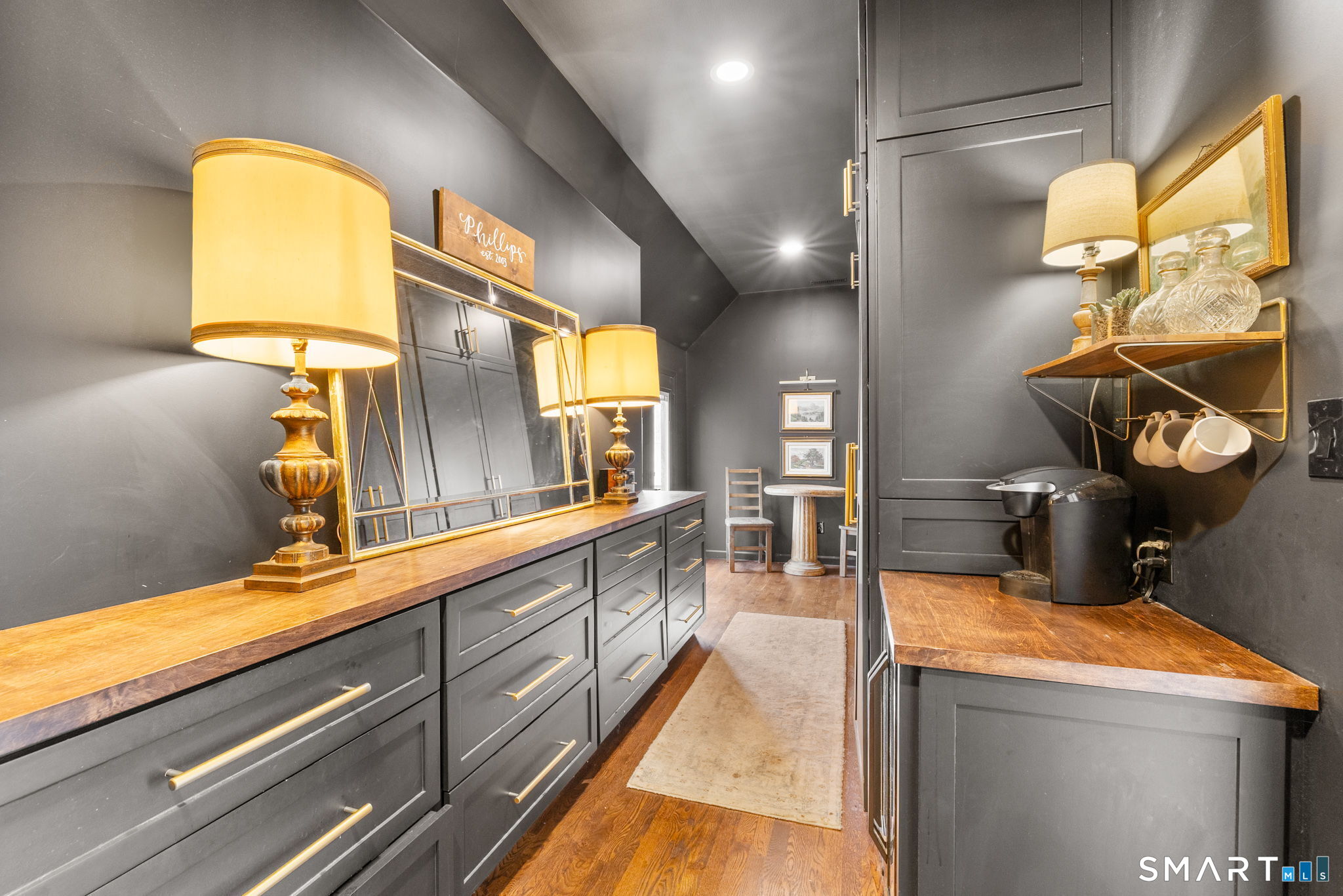 326 Thayer Pond Road Wilton CT 06897