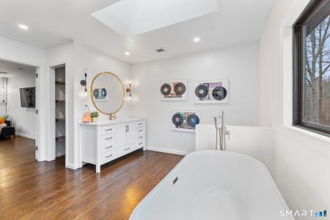 326 Thayer Pond Road Wilton CT 06897