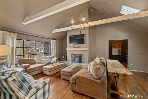 326 Thayer Pond Road Wilton CT 06897
