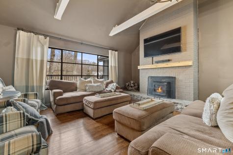 326 Thayer Pond Road Wilton CT 06897