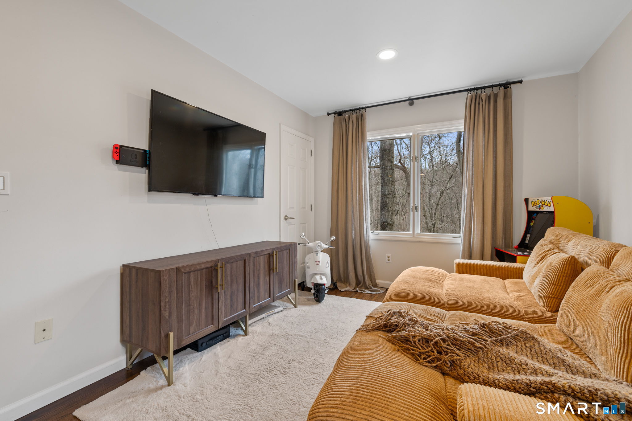 326 Thayer Pond Road Wilton CT 06897