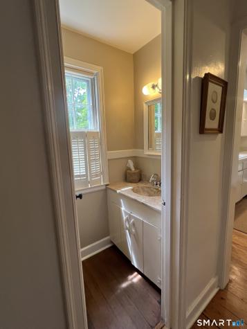 2415 Durham Road Madison CT 06443