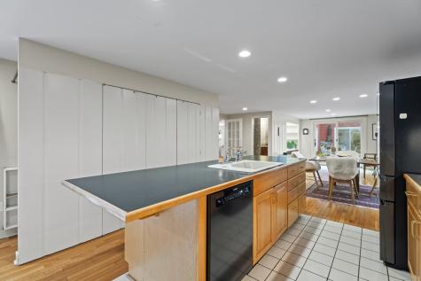 133 Blake Road Hamden CT 06517