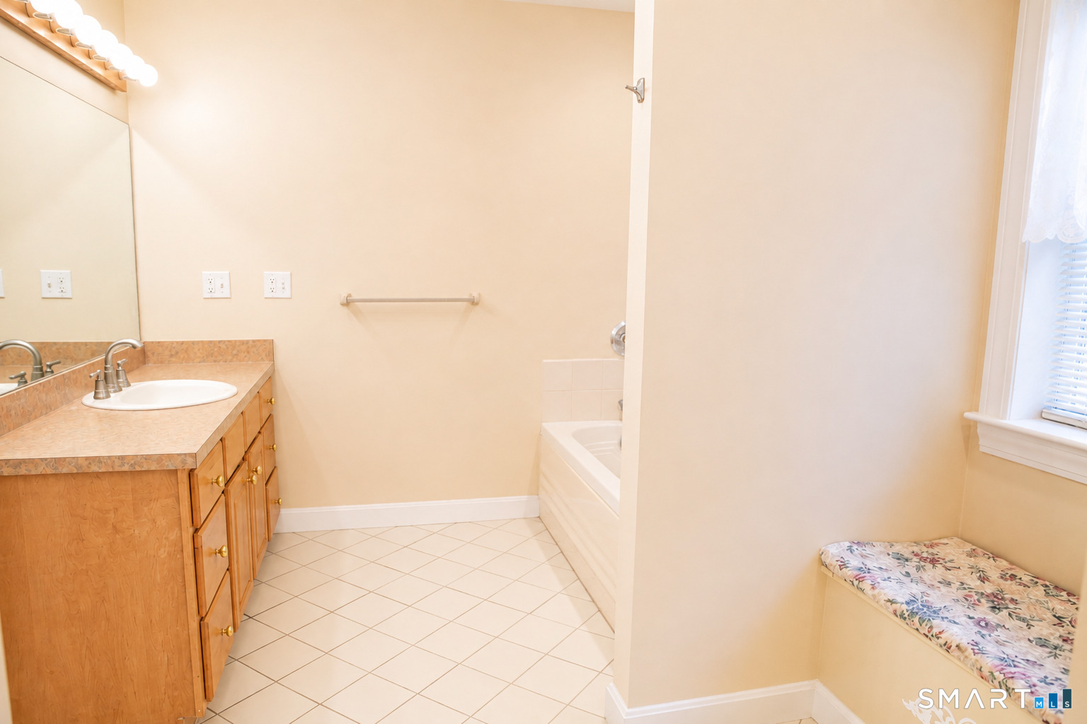46 Washington Drive Middlebury CT 06762