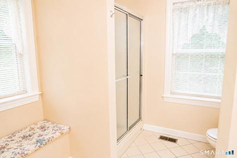 46 Washington Drive Middlebury CT 06762