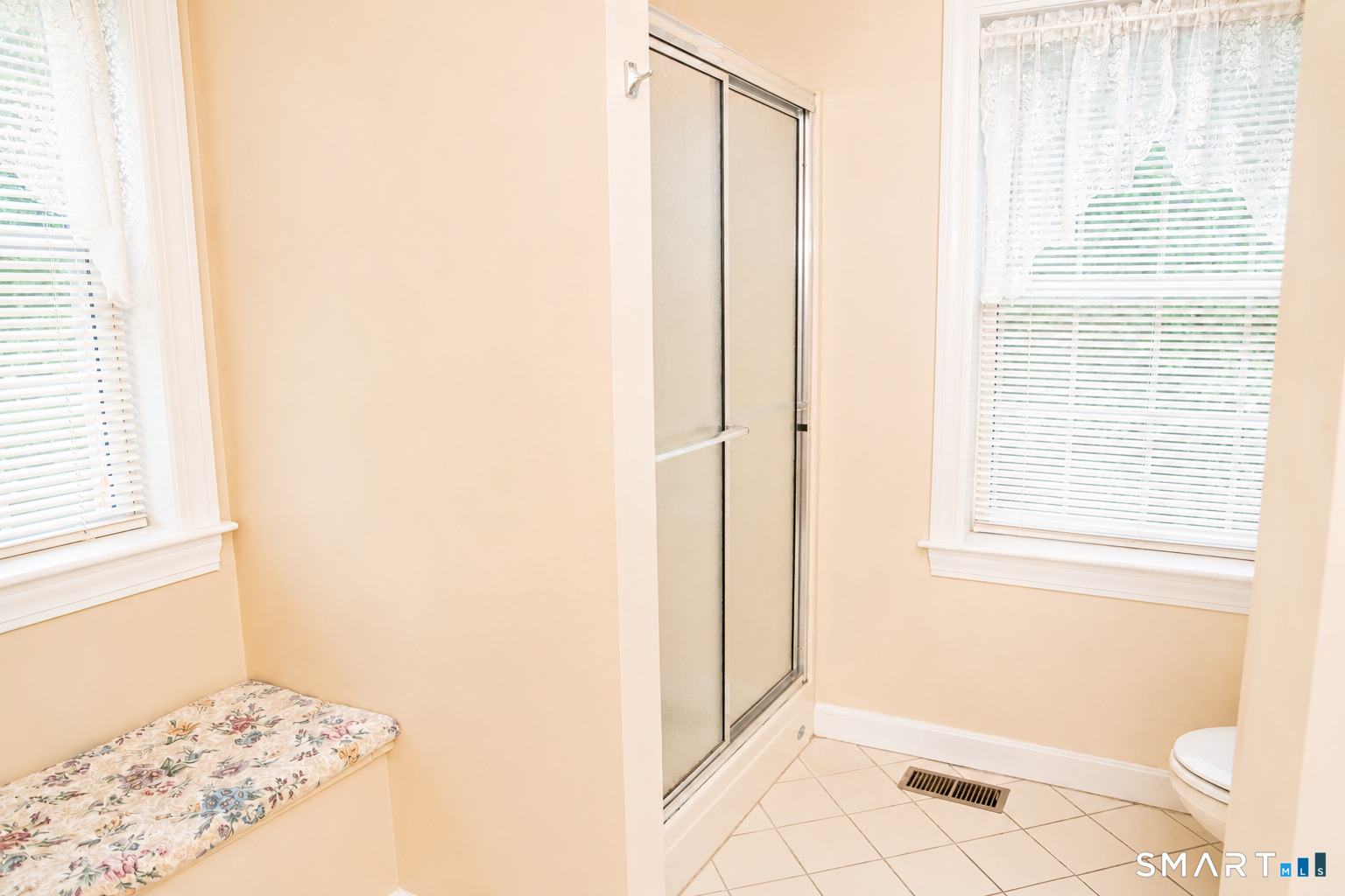 46 Washington Drive Middlebury CT 06762