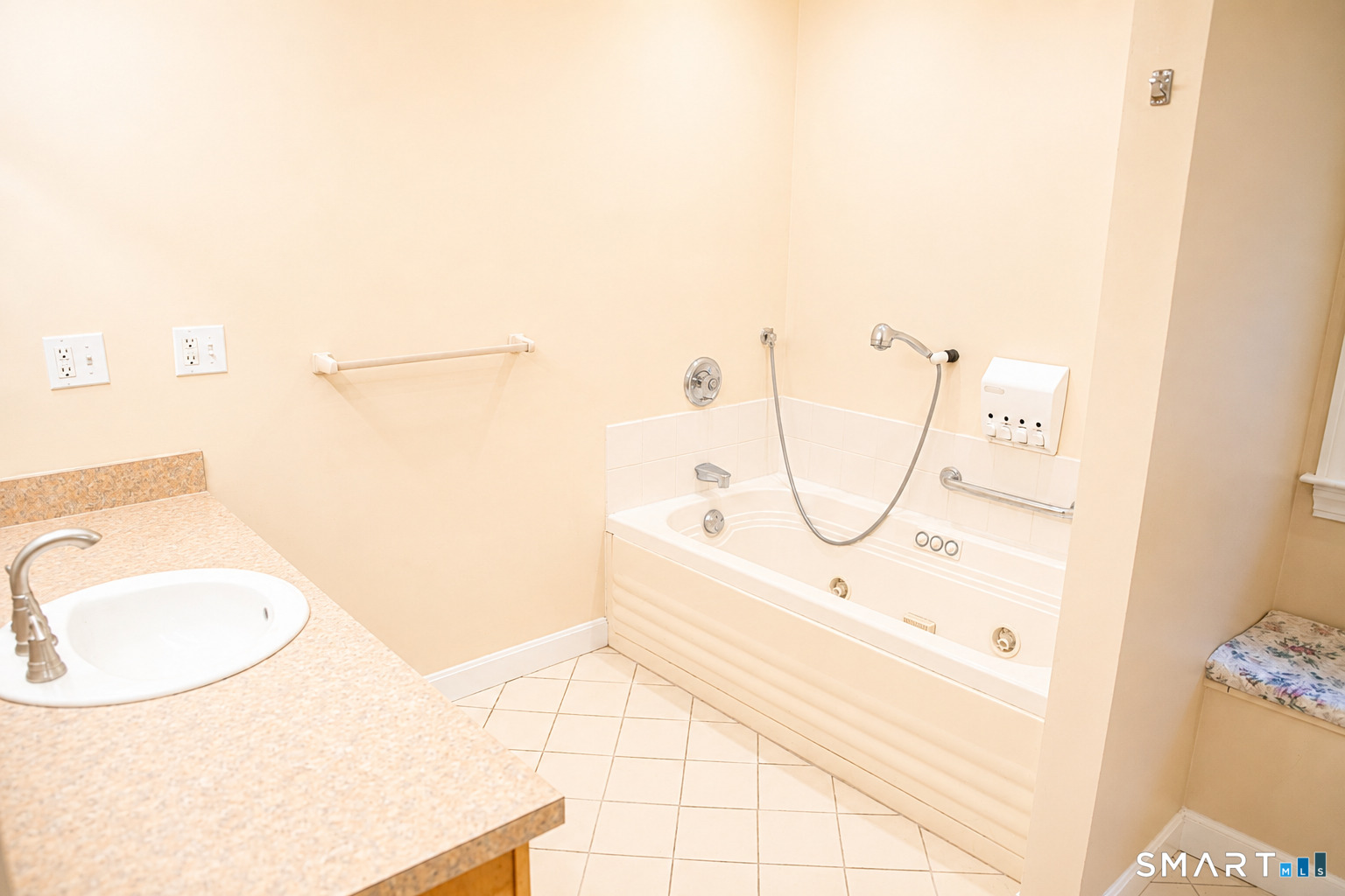 46 Washington Drive Middlebury CT 06762