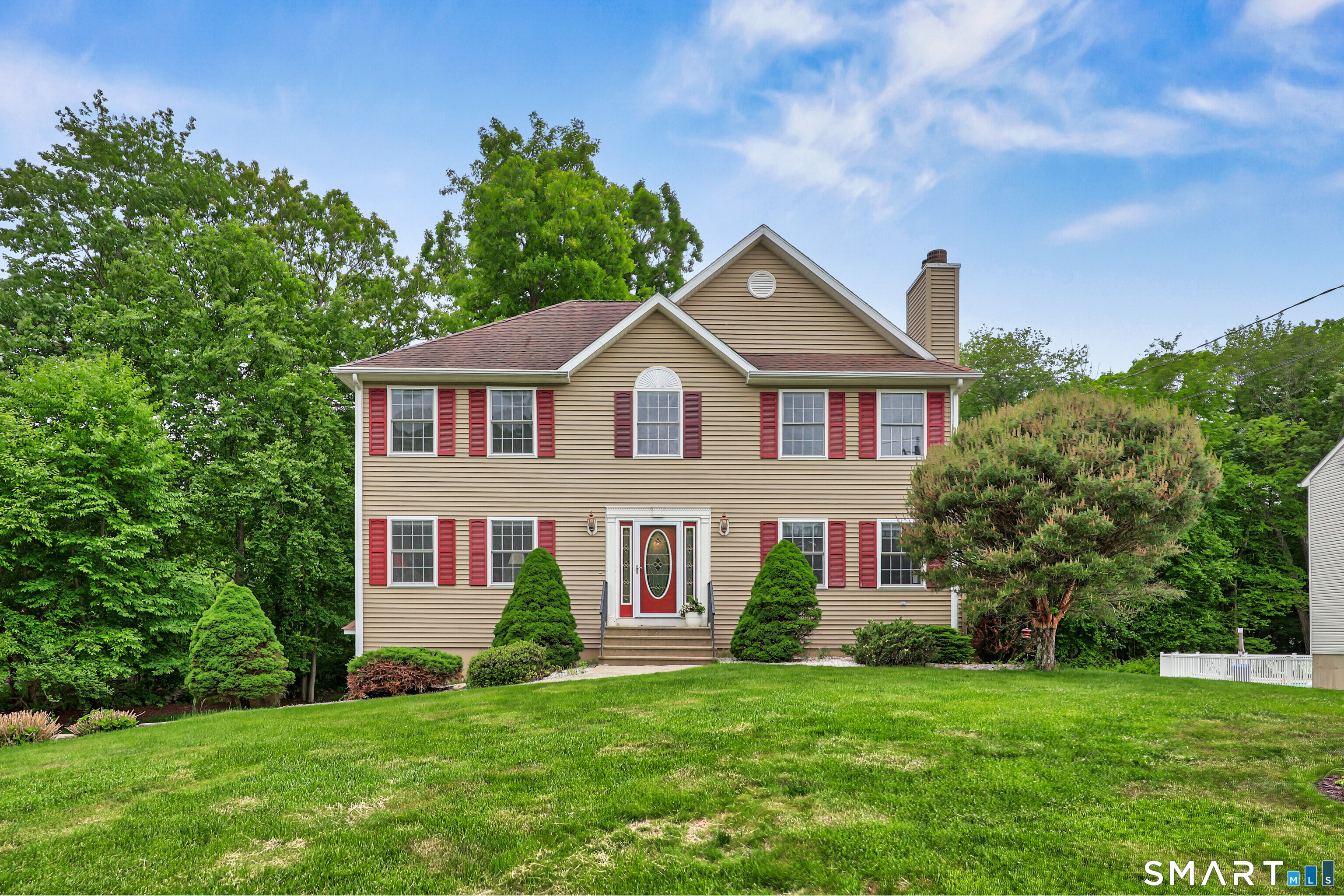 30 Bridle Trail Drive Naugatuck CT 06770