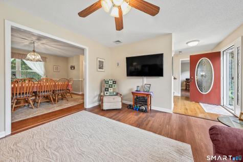 30 Bridle Trail Drive Naugatuck CT 06770
