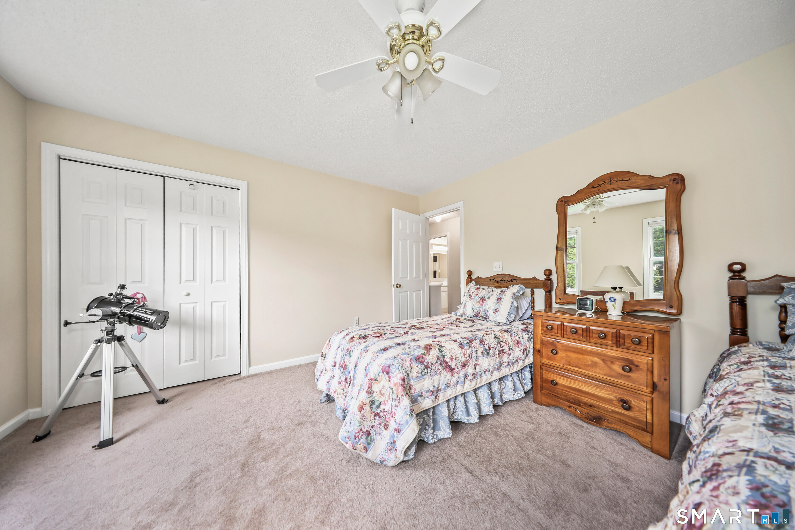 30 Bridle Trail Drive Naugatuck CT 06770