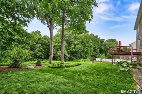 30 Bridle Trail Drive Naugatuck CT 06770