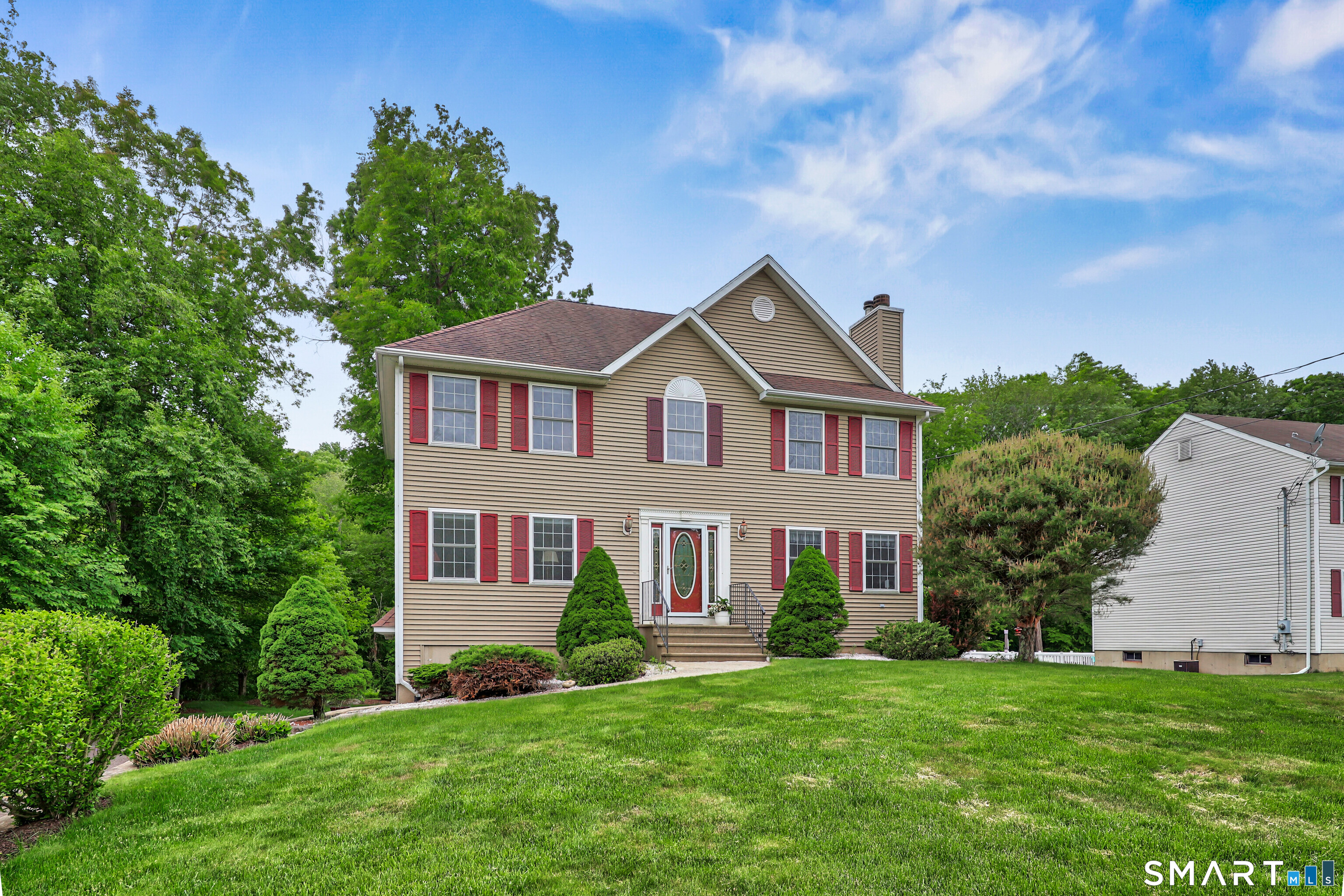 30 Bridle Trail Drive Naugatuck CT 06770