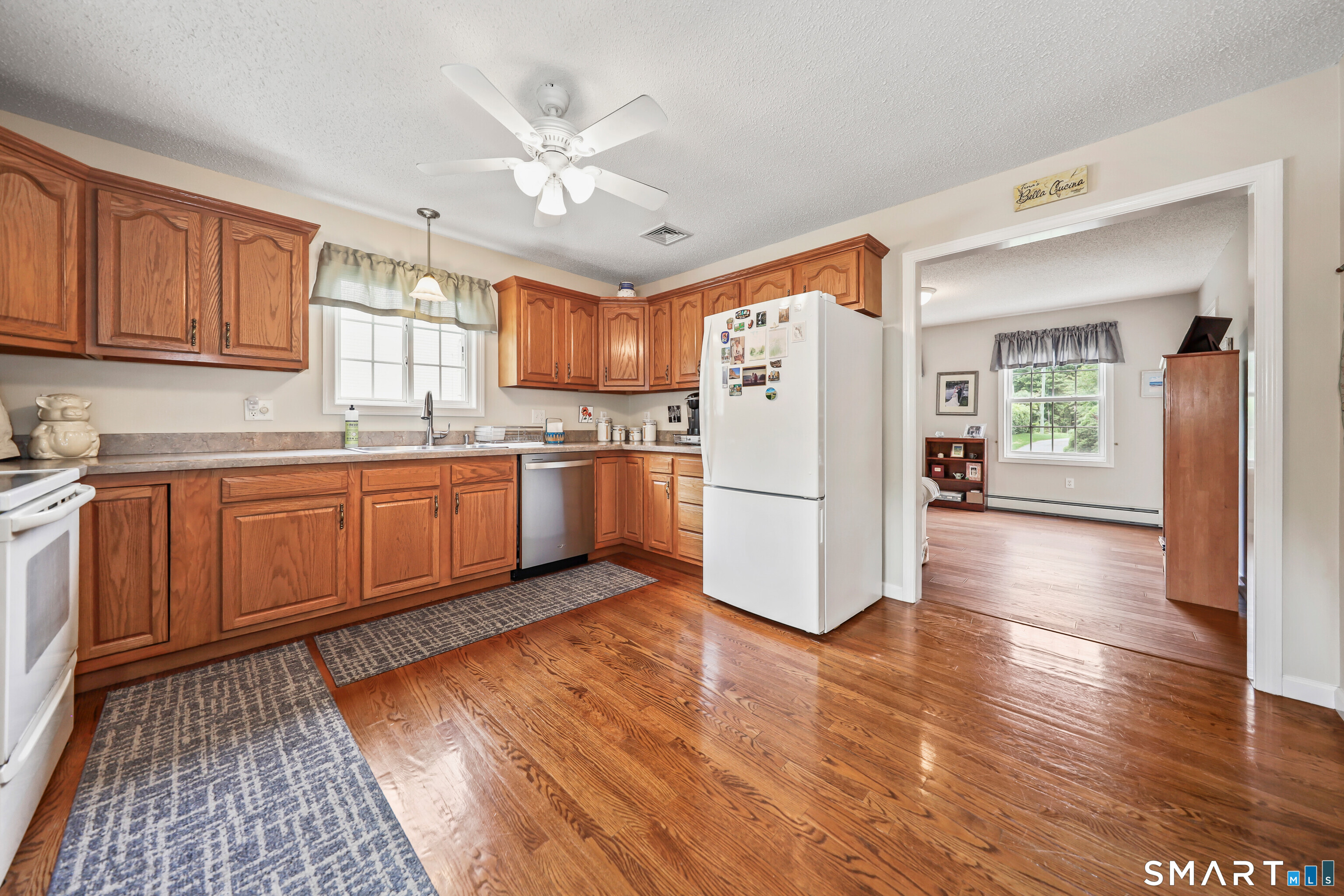 30 Bridle Trail Drive Naugatuck CT 06770