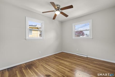5 Elaine Drive Ansonia CT 06401