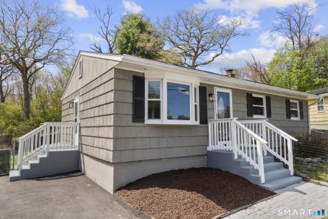 5 Elaine Drive Ansonia CT 06401