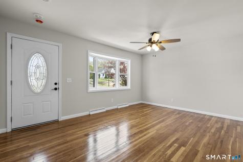 5 Elaine Drive Ansonia CT 06401