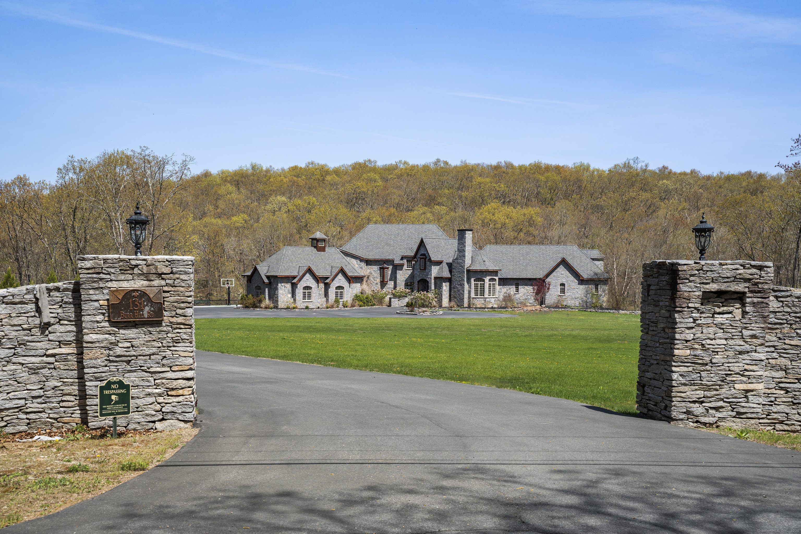 131 Burr Hill Road Killingworth CT 06419
