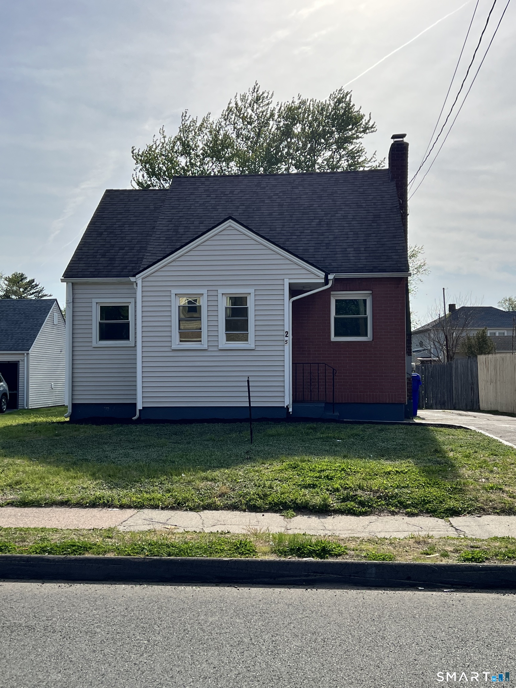 25 Ann Street East Hartford CT 06108