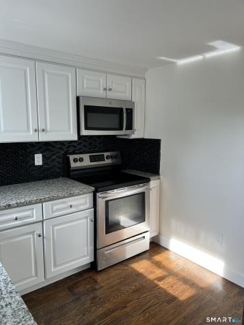 25 Ann Street East Hartford CT 06108