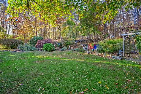 4 Autumn Ridge Road New Fairfield CT 06812