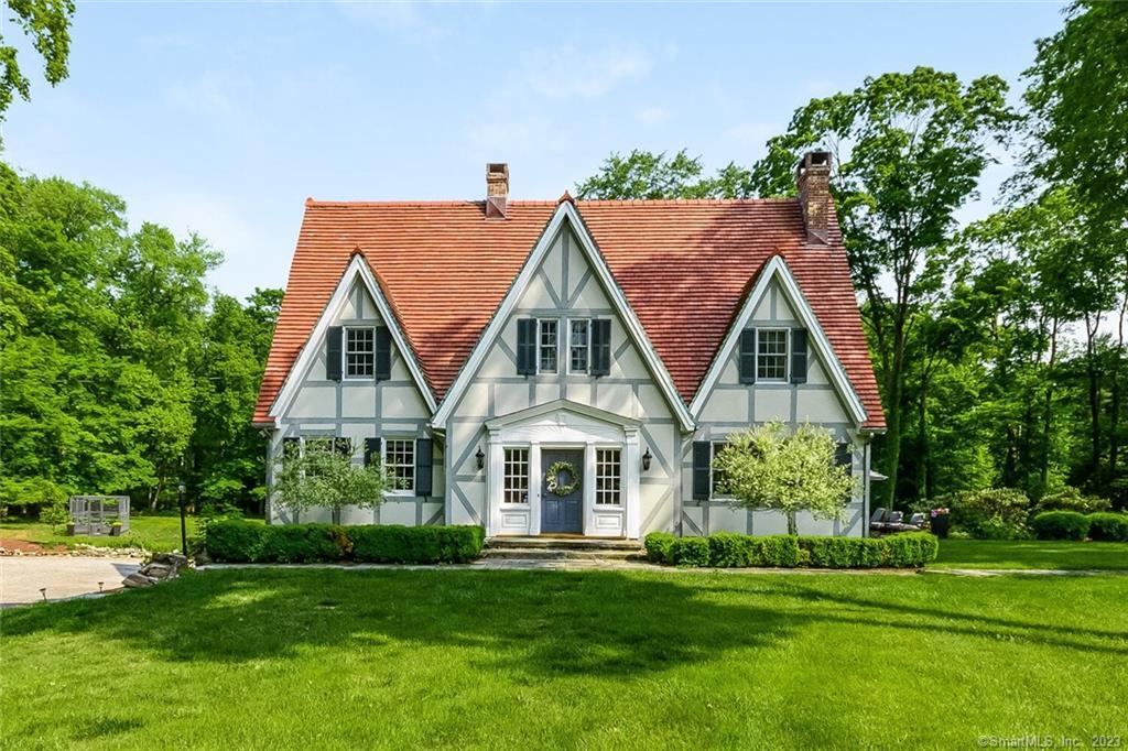 1060 Hillside Road Fairfield CT 06824