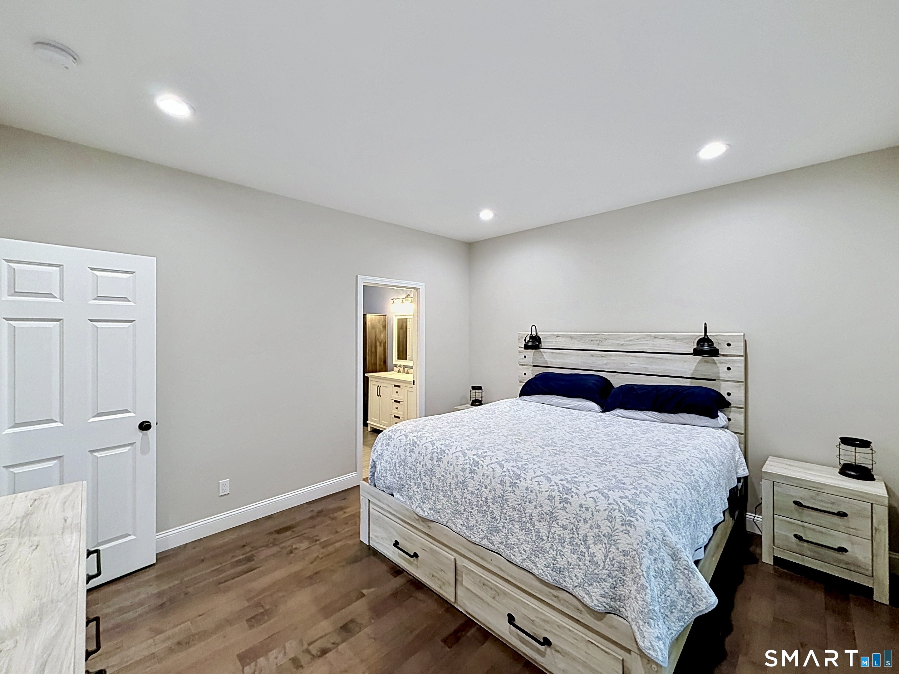 21 Birge Avenue Windsor Locks CT 06096