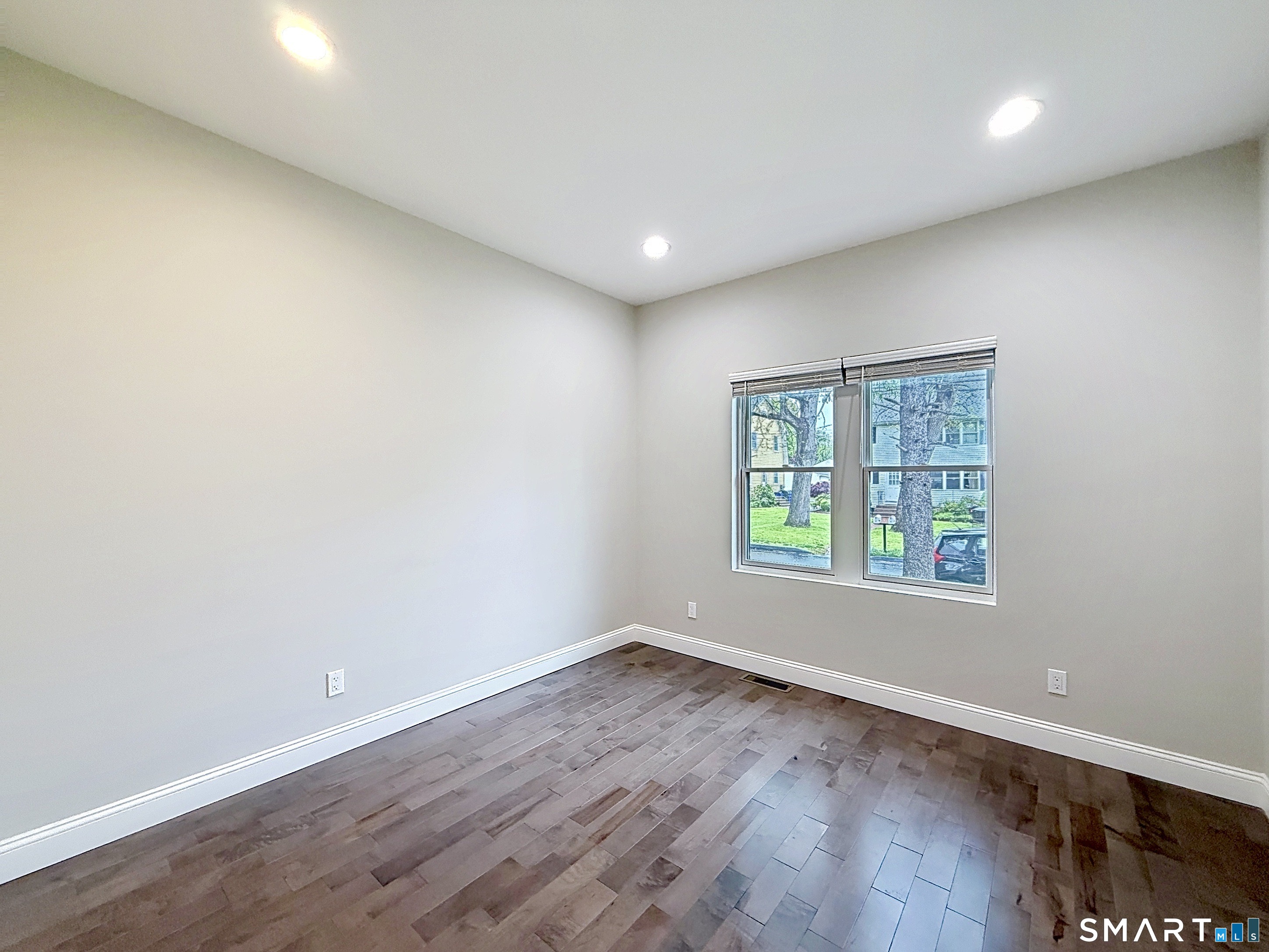 21 Birge Avenue Windsor Locks CT 06096
