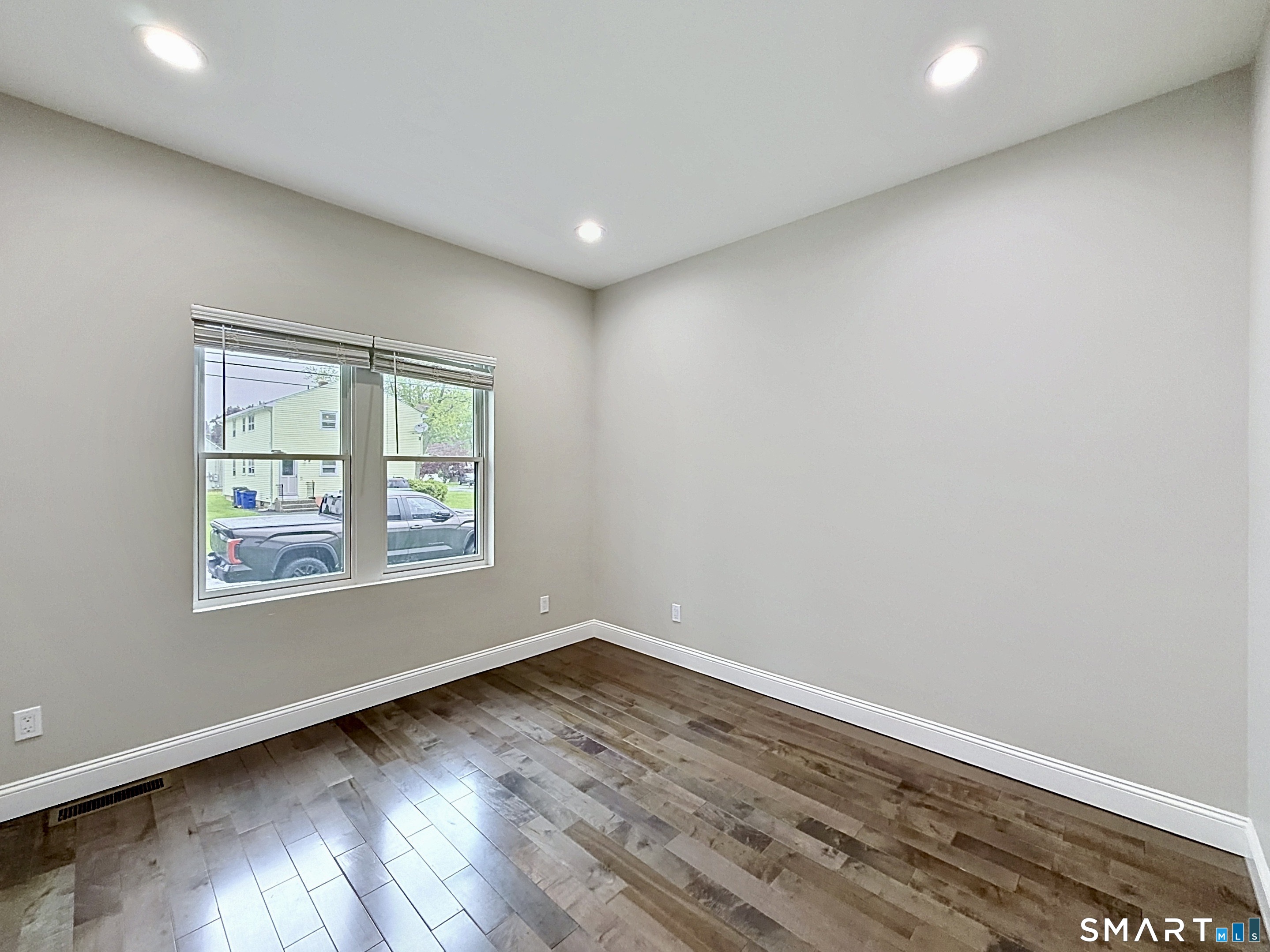 21 Birge Avenue Windsor Locks CT 06096