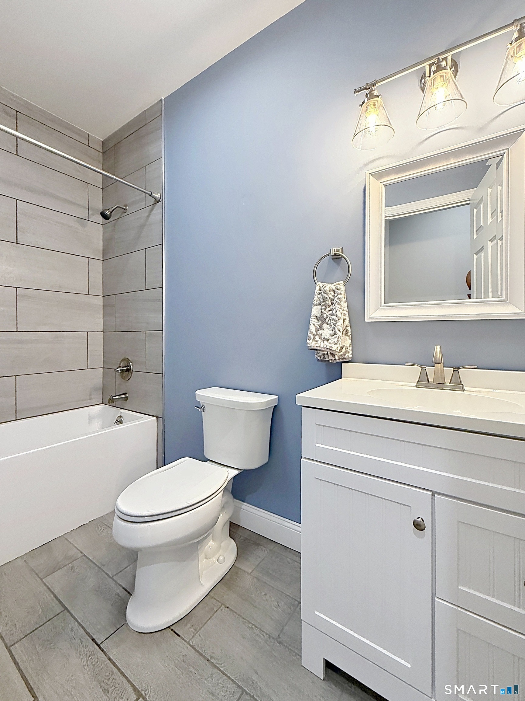 21 Birge Avenue Windsor Locks CT 06096
