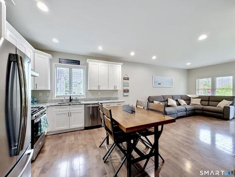 21 Birge Avenue Windsor Locks CT 06096