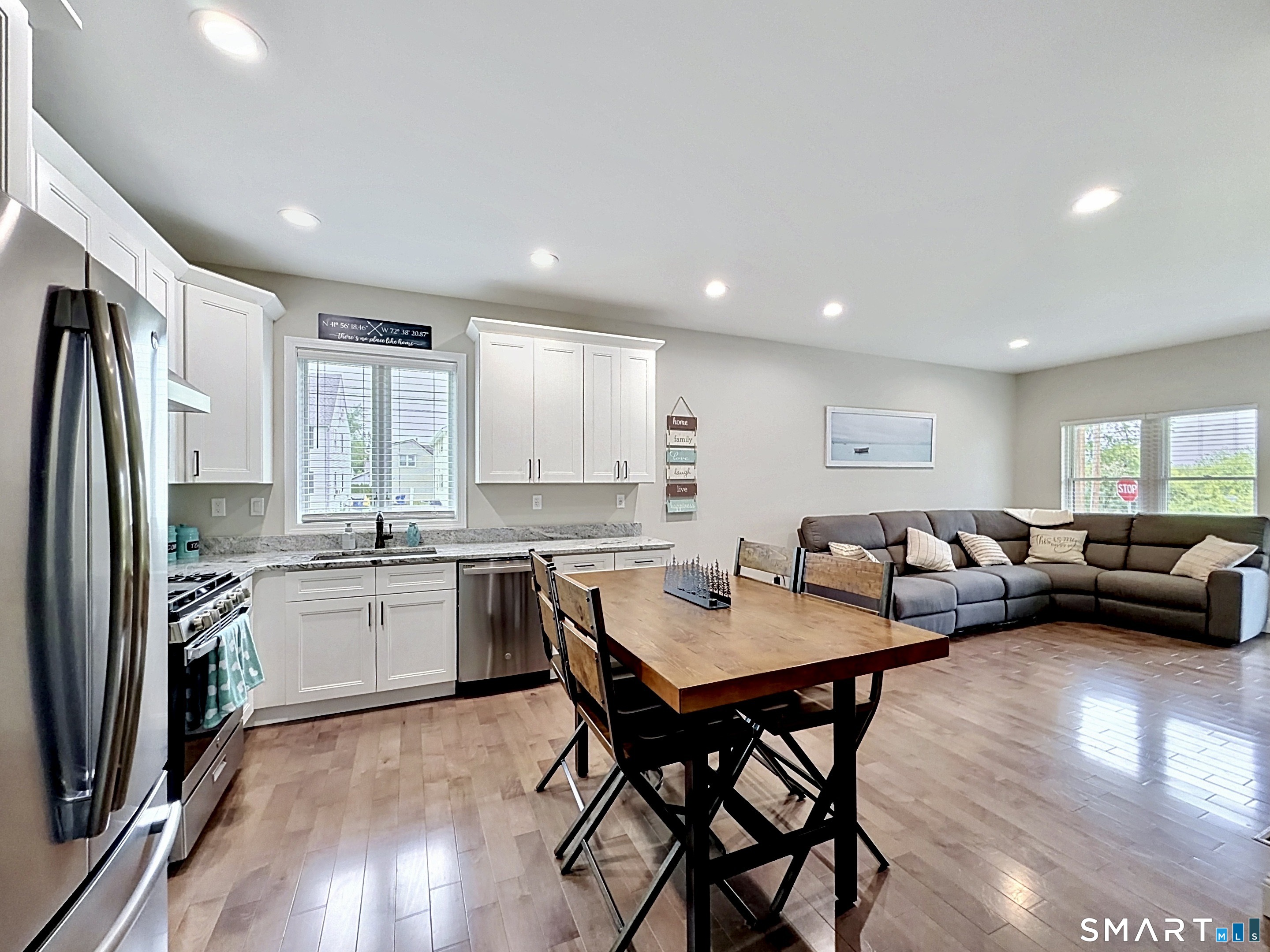 21 Birge Avenue Windsor Locks CT 06096
