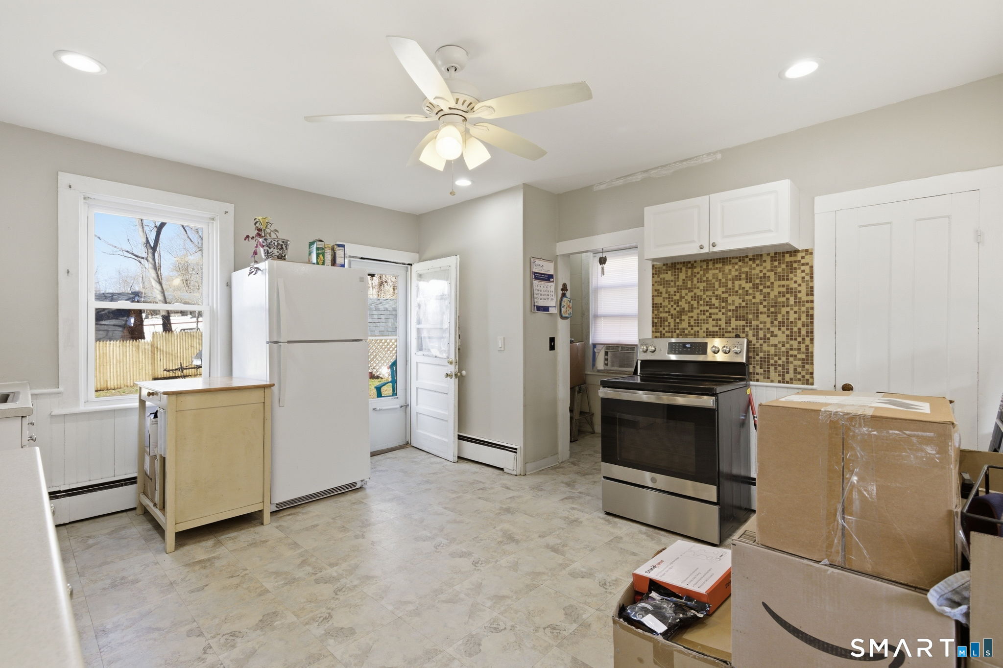 Vernon CT 06066