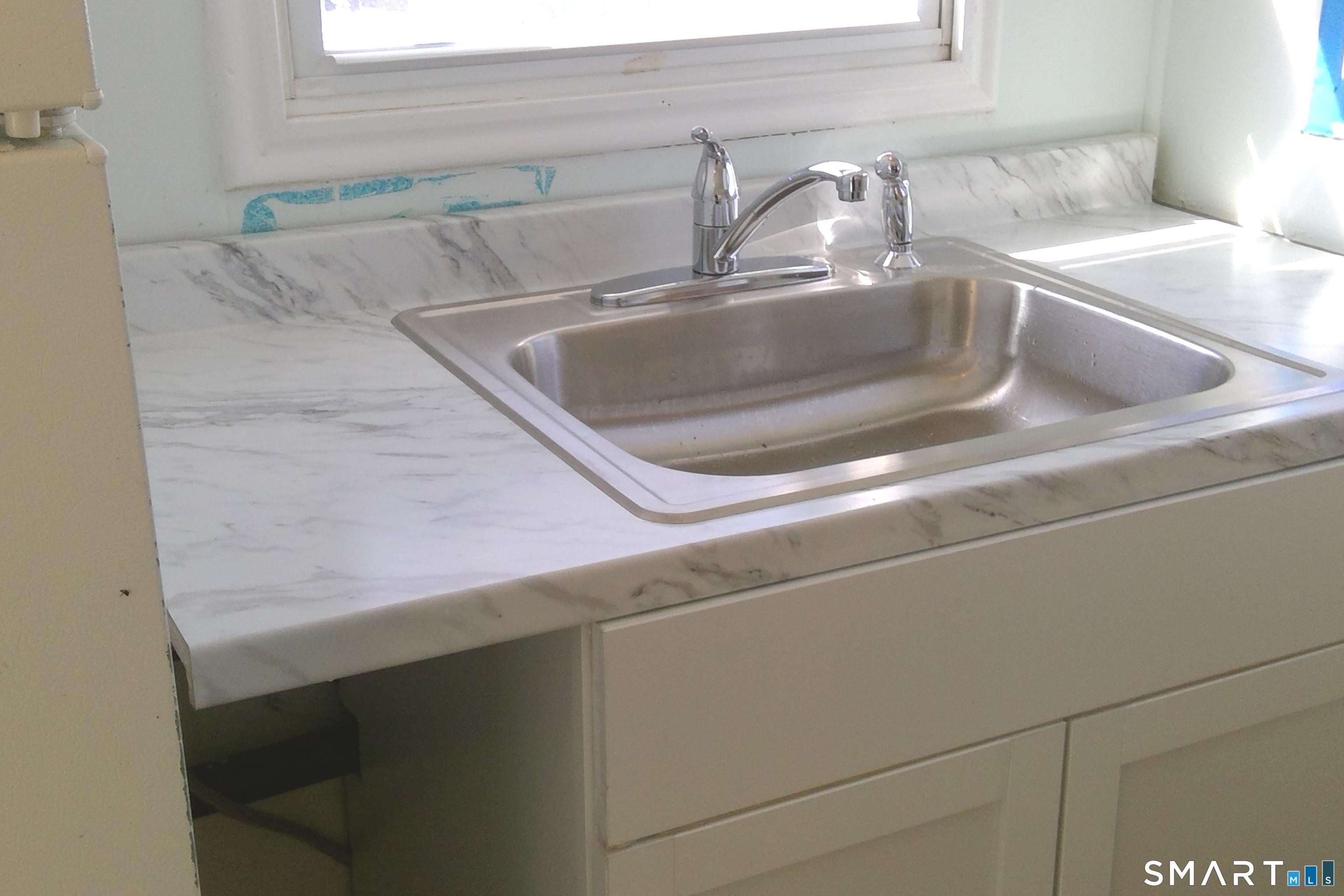 21 Hillpond Drive Mansfield CT 06268