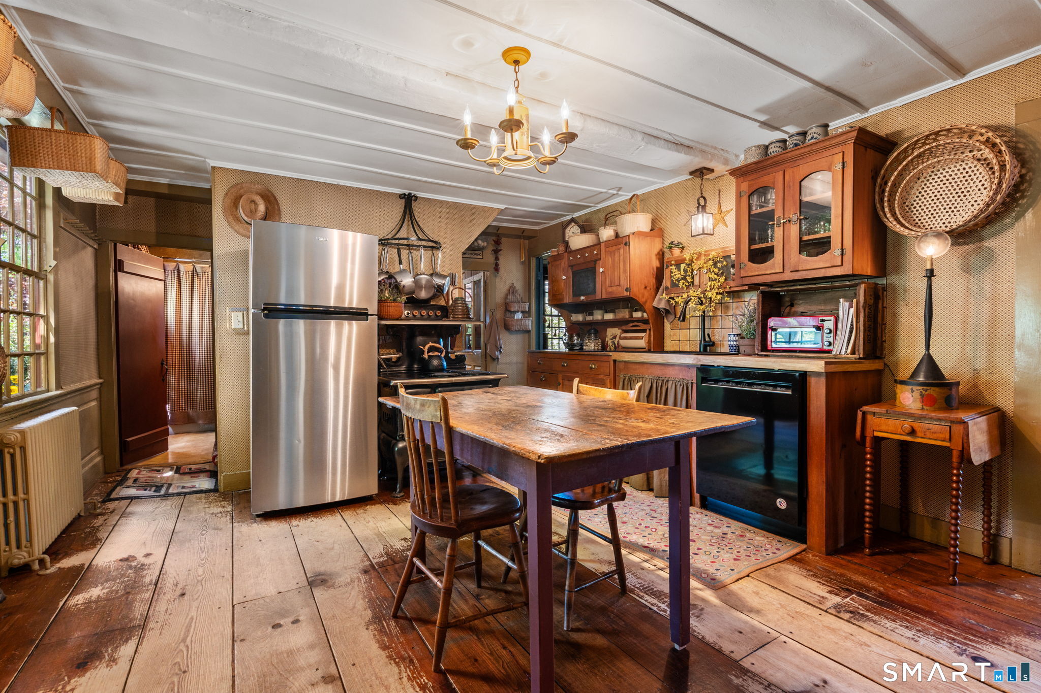 921 Thompsonville Road Suffield CT 06078