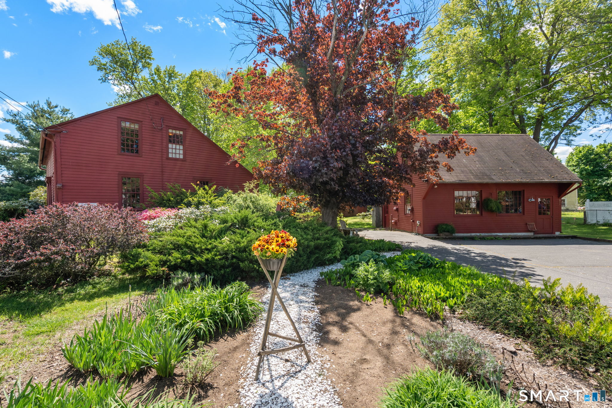 921 Thompsonville Road Suffield CT 06078