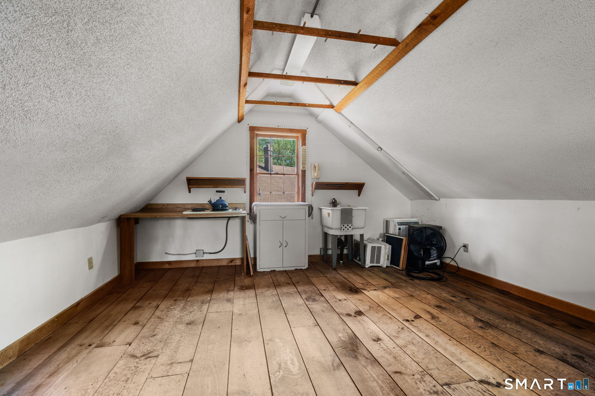 921 Thompsonville Road Suffield CT 06078