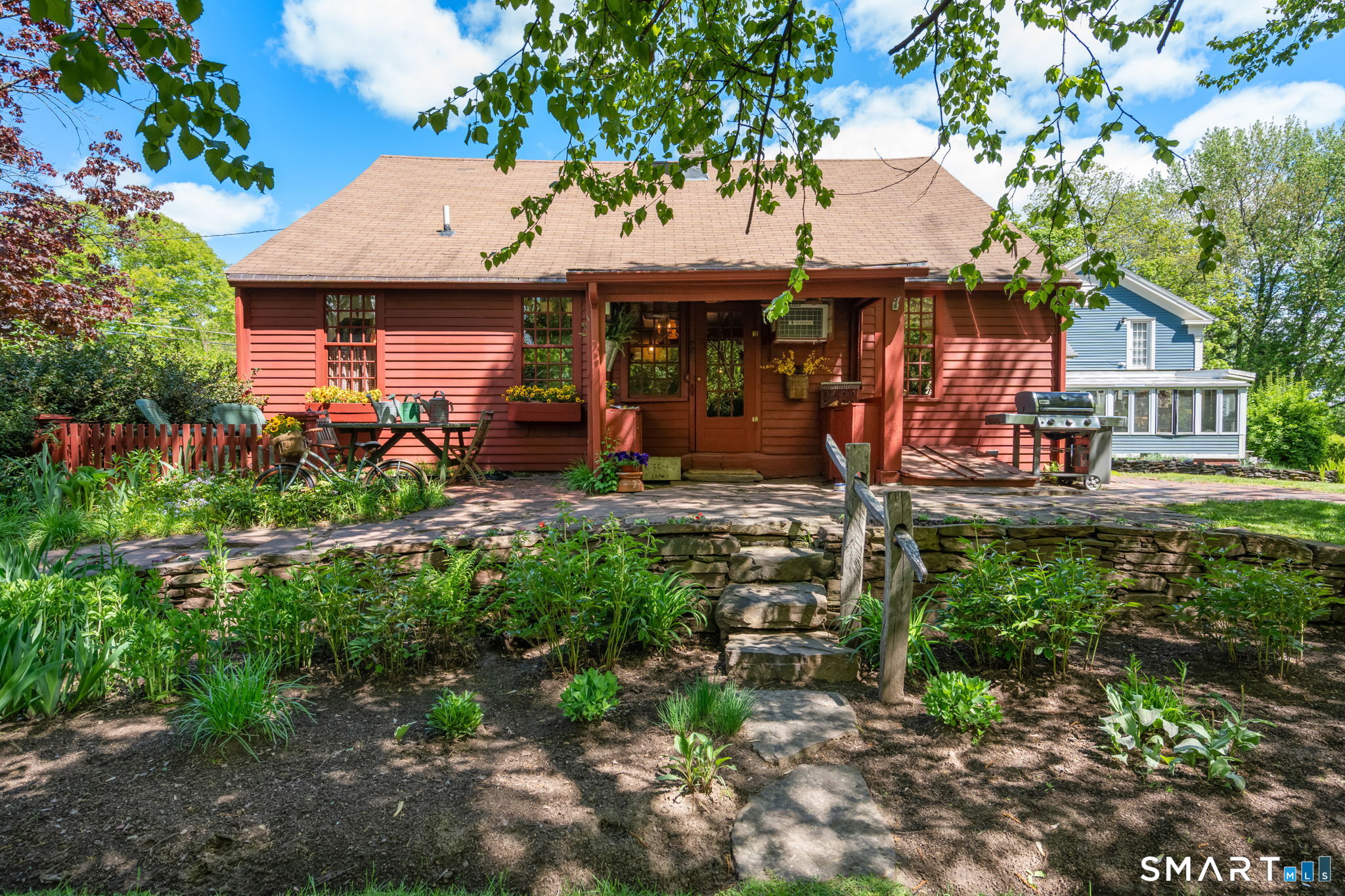 921 Thompsonville Road Suffield CT 06078